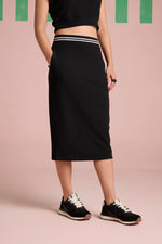 Breezy Texture Skirt Co-ord Set- Black