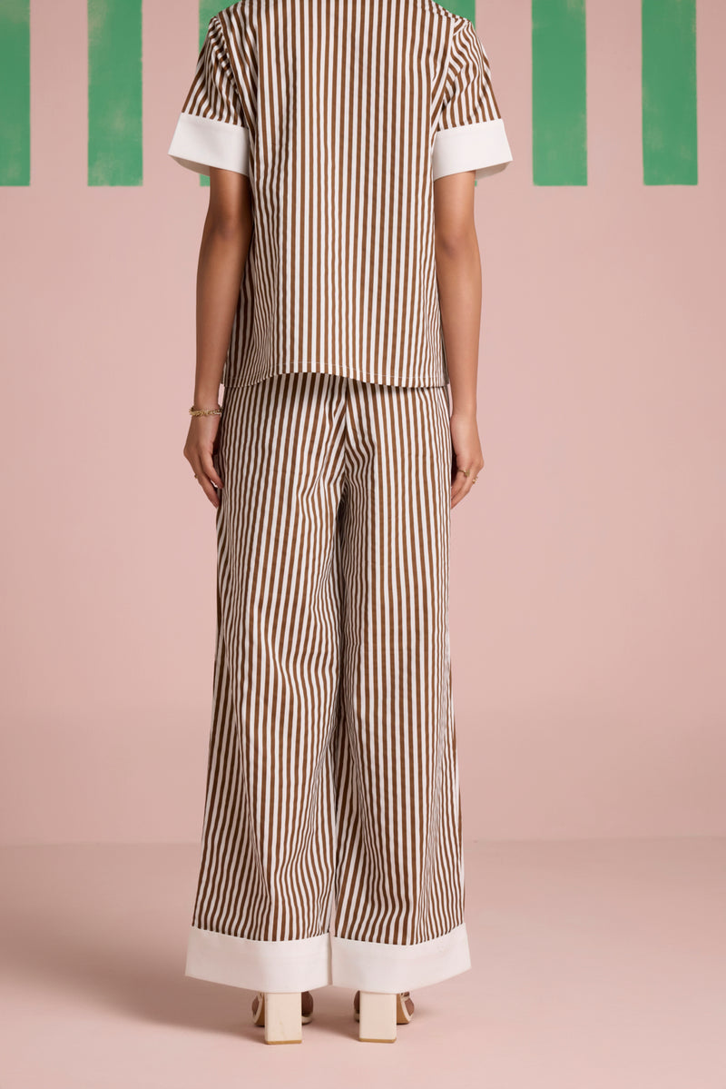 Sepia Stride Pleated Pants